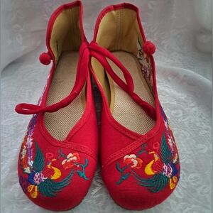 Embroidered Red Women's Canvass  Shoes
